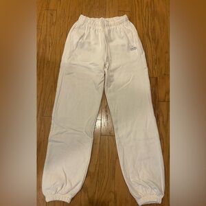 Alo accolade ivory joggers size XS
